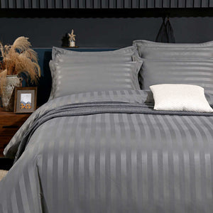 Luxury modern hotel striped bed sheet set available in 