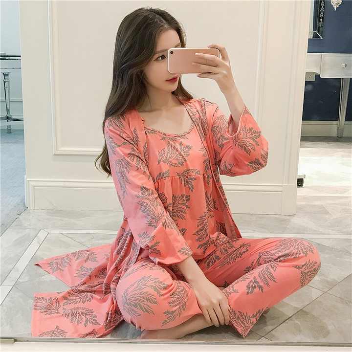 Sleepwear set 