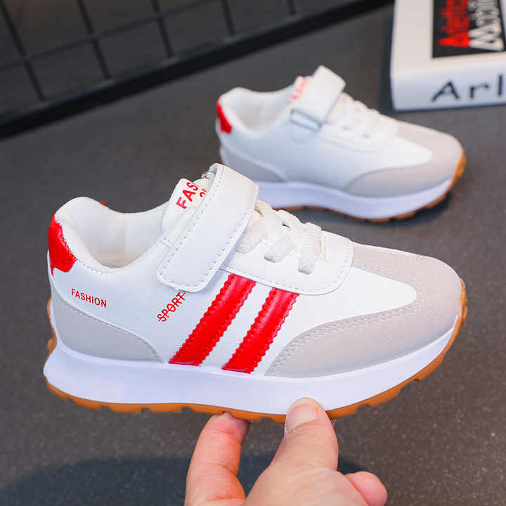 أحذية رياضية للبنات