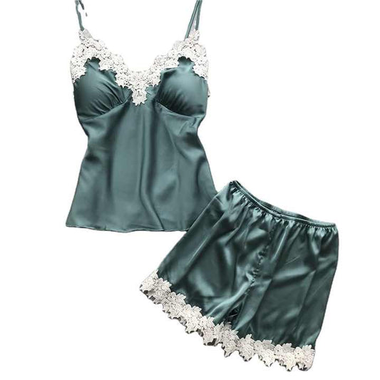 Women's sleepwear 