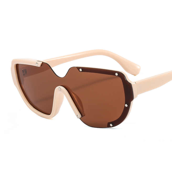eyeglasses manufacturer