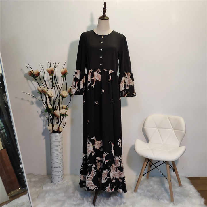 Black abayas for women 