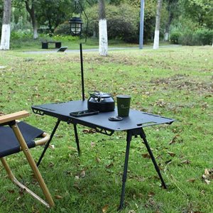 Picnic tables 