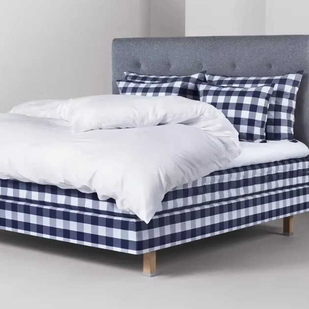 top mattress pocket spring with foam rolled packed مرتبة زنبركية جيبية من الفوم بحجم كوين