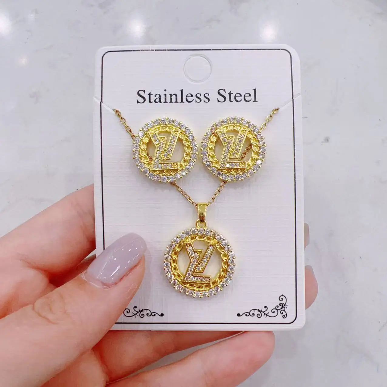 Classic Necklace Set 