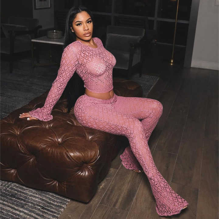 Two-piece full-figure outfit