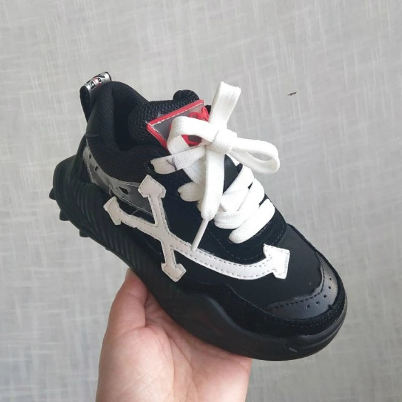 Girls' lace-up sneakers 