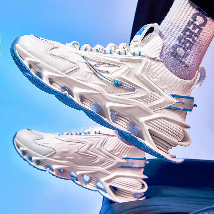 أحذية مخصصة جديدة