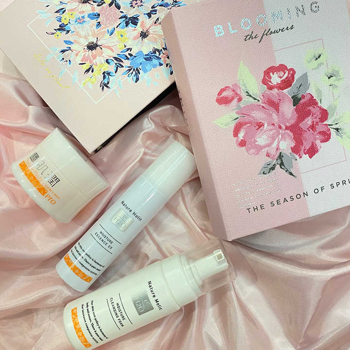 اطقم العناية- منتجات العناية بالبشرة المتوهجة من اليابان