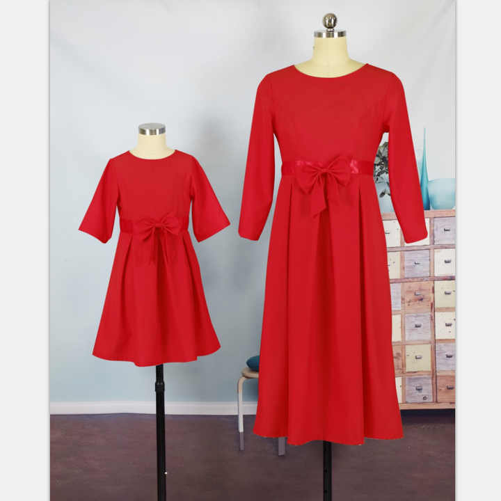 2020 Spring New Family Matching Outfits Pure Color Velvet Bow Parent-child Dress Mother Daughter Matching Dress2020 ربيع جديد الأسرة مطابقة وتتسابق يتأهل نقية اللون المخملية القوس الوالدين والطفل اللباس الأم ابنة مطابقة اللباس