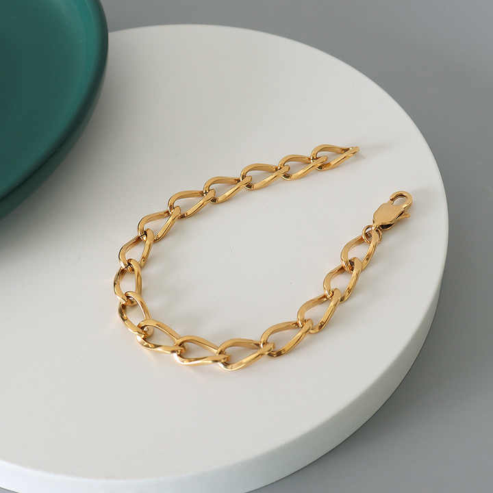New geometric plated bracelet 