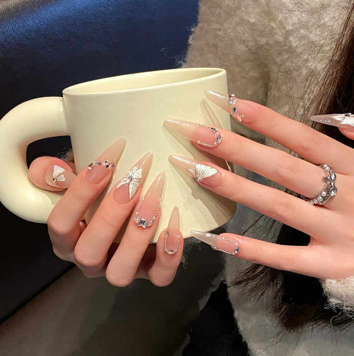 Artificial nails