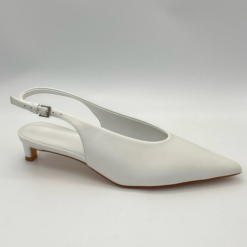 كعب نسائي طويل