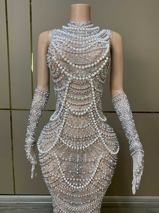Women's occasion dress