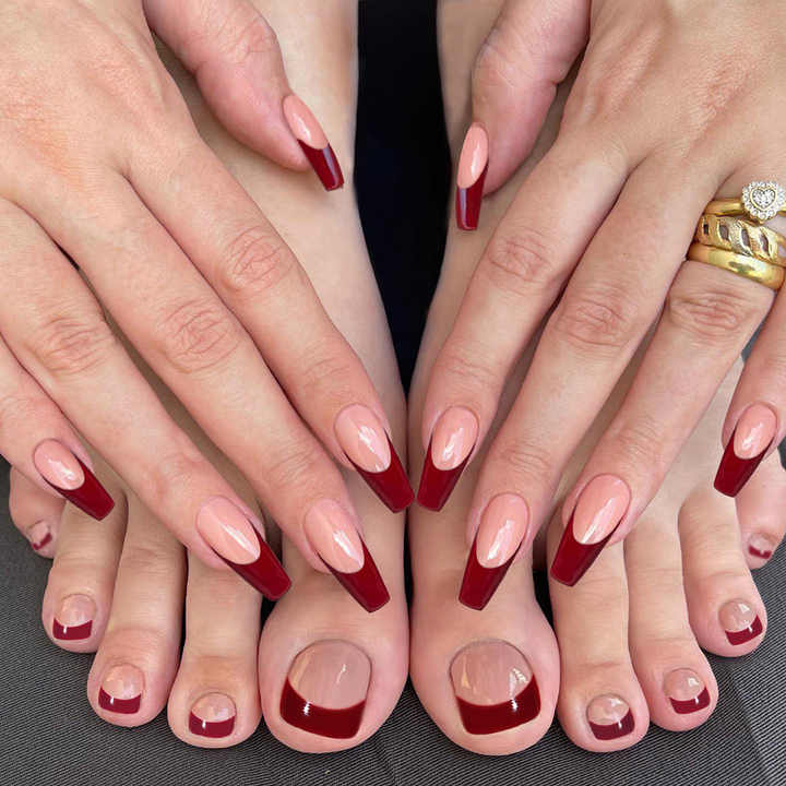 Artificial nails for hands and feet 