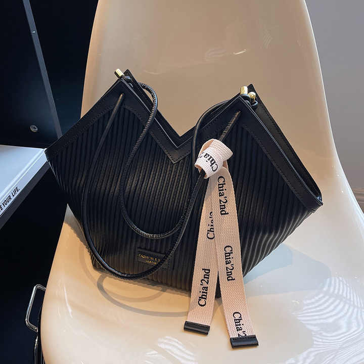 New and modern women's bag