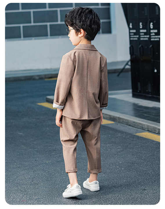 Children's suit boys and girls autumn and winter suit children's spring clothes. 