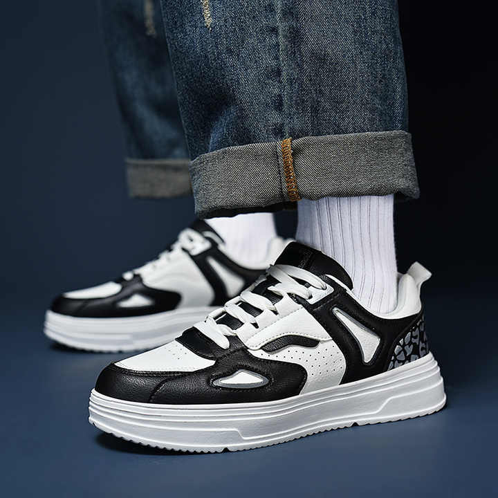 Women's sneakers 