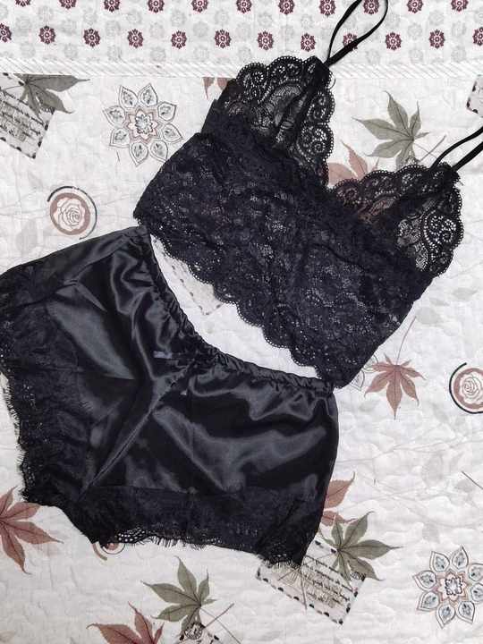 Soft and comfortable satin pajama set 