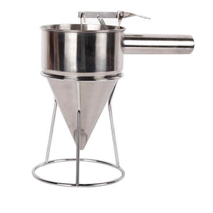 baking molds and tools 