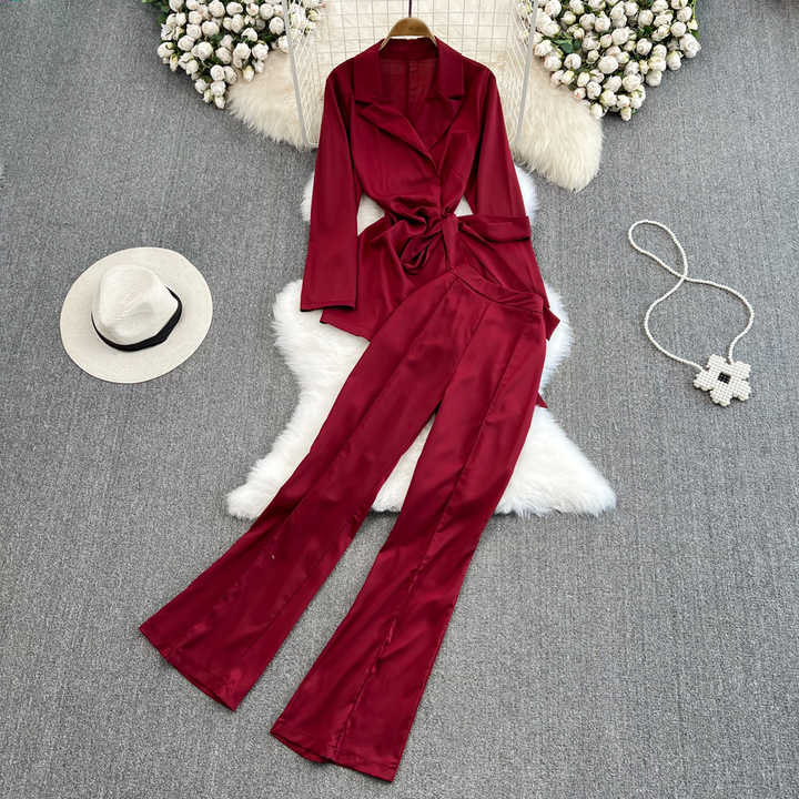 Women's casual suit