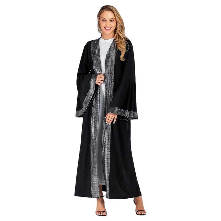 Luxurious black abaya 