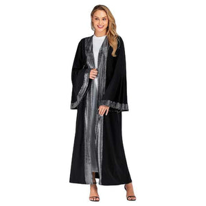 Luxurious black abaya 