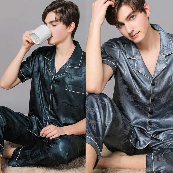 Men's sleepwear in different colors and silk 