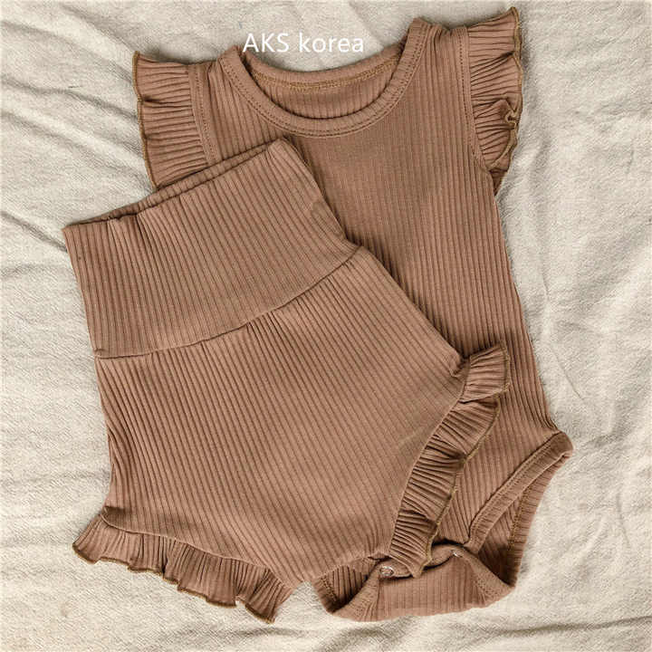 newborn baby girls clothes 