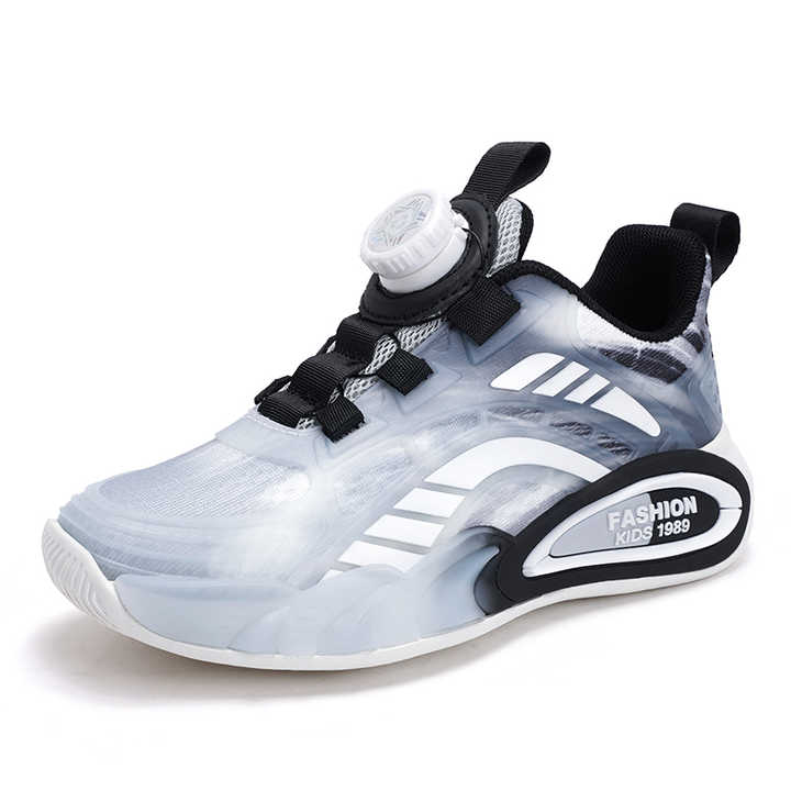New high quality sneakers. 
