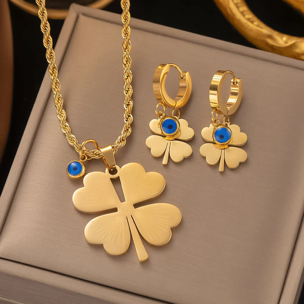 Modern Jewelry Collection 