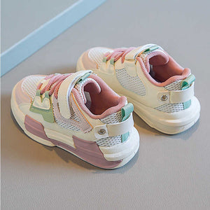 New high quality sneakers. 