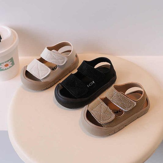 Children's shoes, resistant boys' sandals 