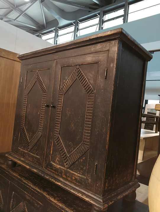 خزانة ملابس عتيقة ,antique wardrobe