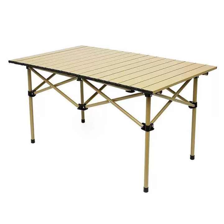 Picnic tables 