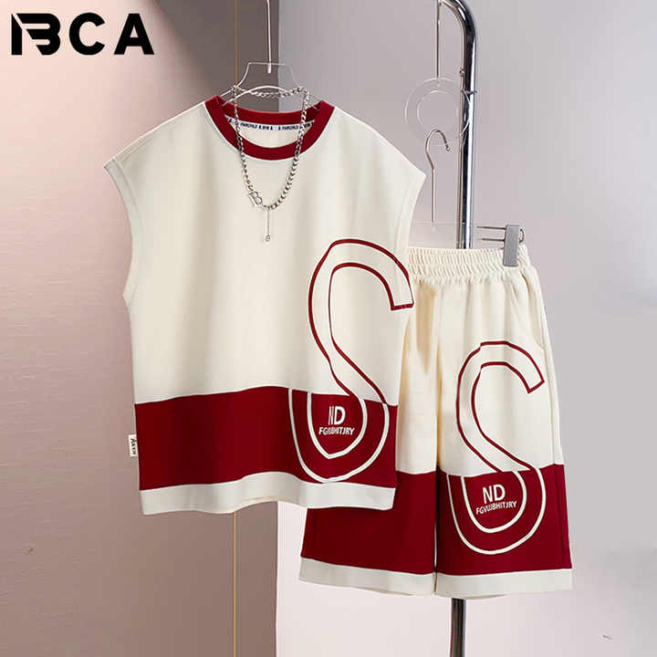 Comfortable and modern sportswear for boys 