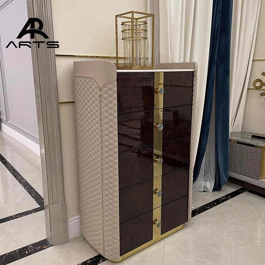 Luxury Italian chest of drawers 