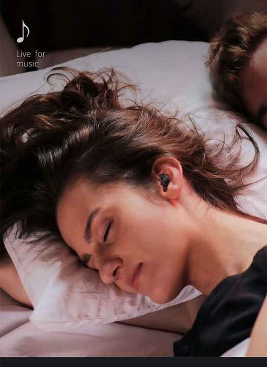 High-fidelity wireless earbuds 