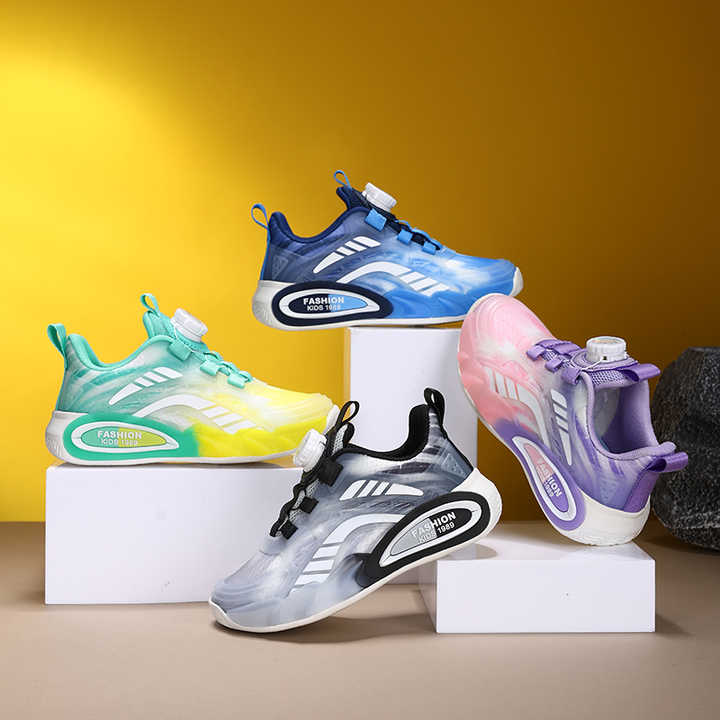 New high quality sneakers. 