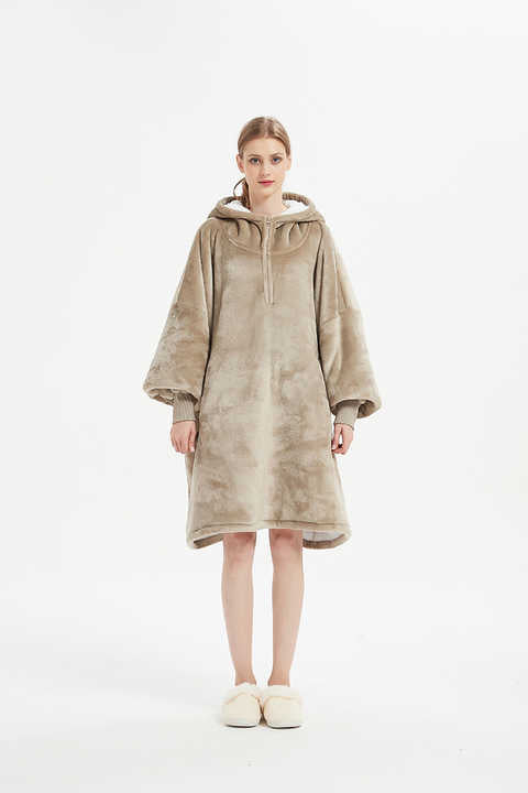 صوف هودي حجم كبير -  Large Size Hoodie Wool