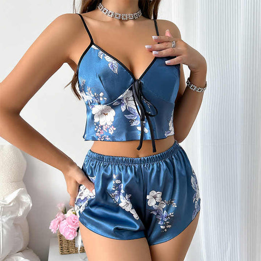 silk pajamas 