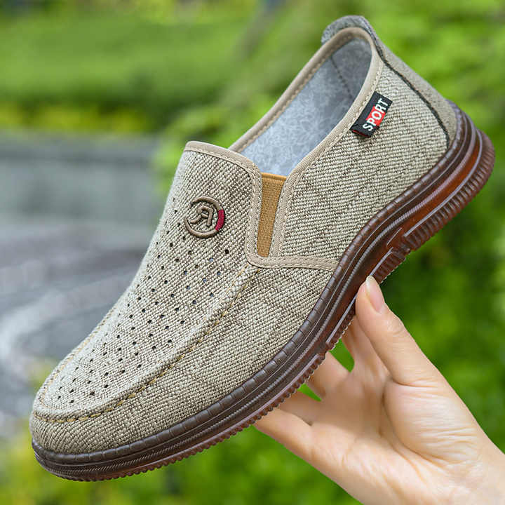 canvas upper shoes 