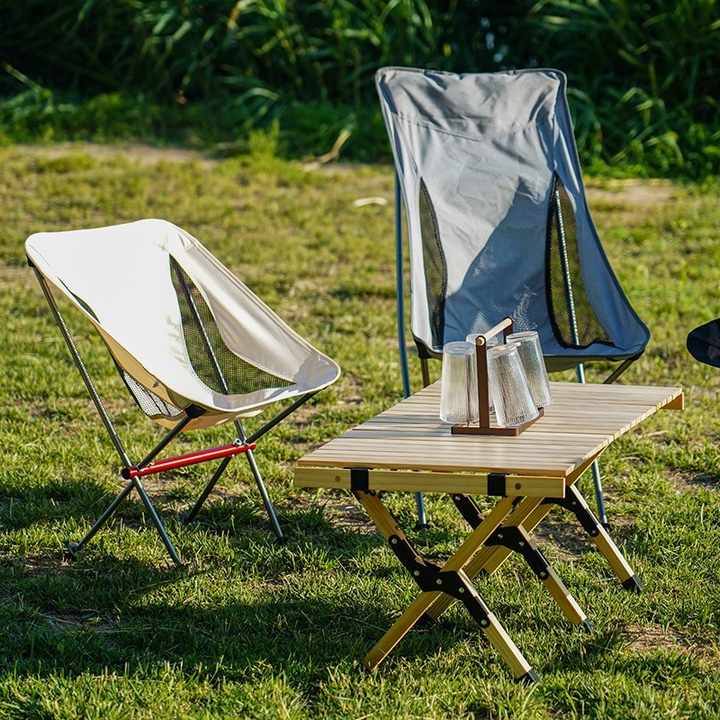 Outdoor Aluminum Alloy Folding Moon Chair 