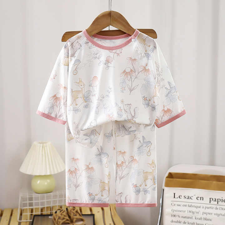 مجموعة ملابس كم طويل