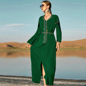 Luxury caftans and galaniyyahs 
