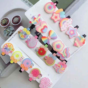 Children's hair accessories with small clips 