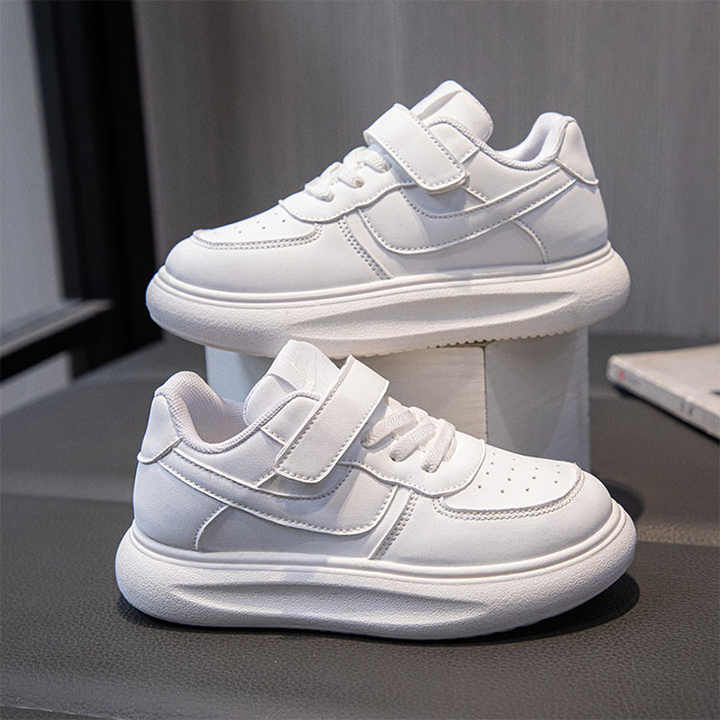 حذاء رياضي اولاد