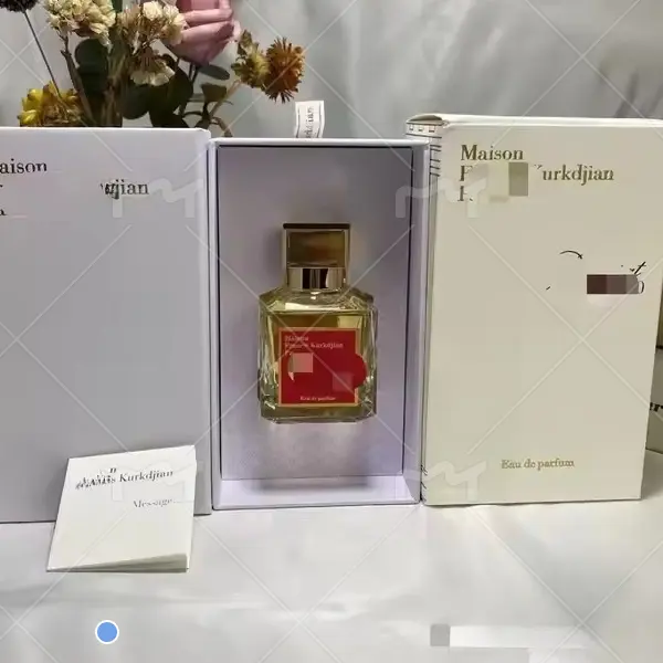 Dubai Luxury Red Baccaratt 