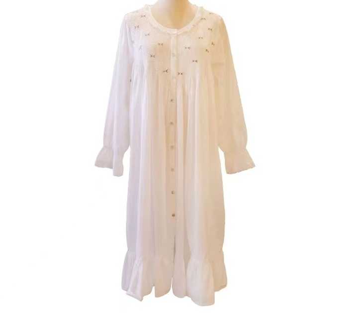 قميص نوم من القطن الأبيض للسيدات