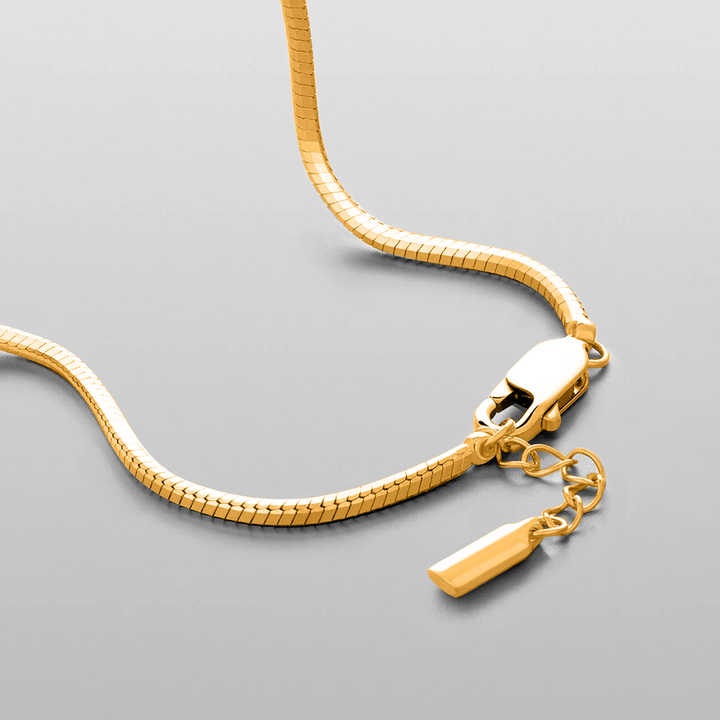 silver bracelet 